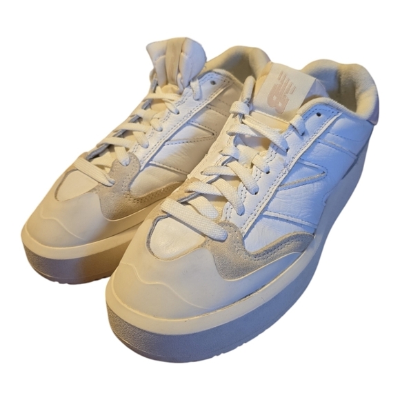 New Balance CT302 White Matte Pink Sneakers 9.5 Women's - Picture 1 of 7